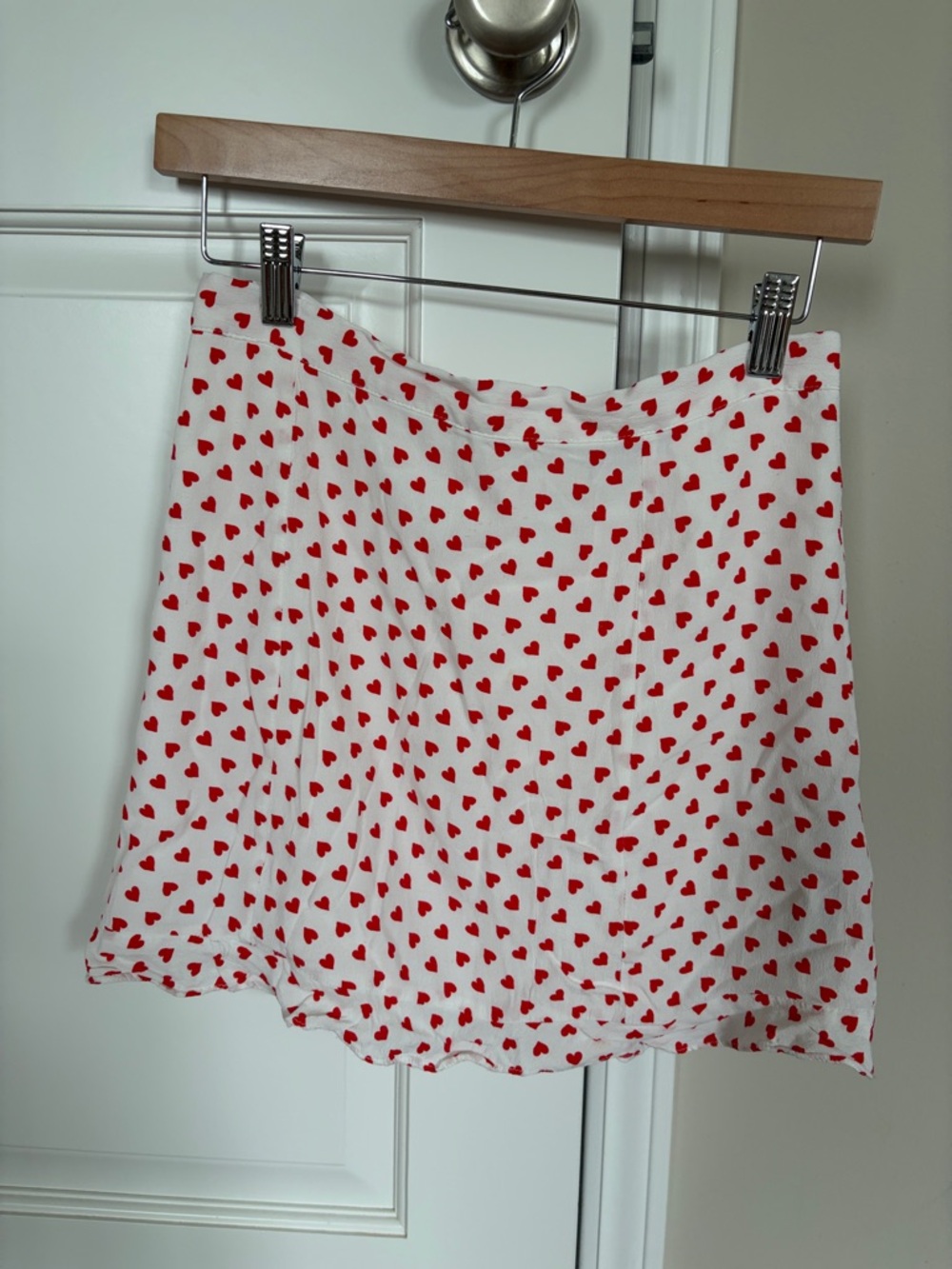 Zara White Mini Skirt with Red Heart Print